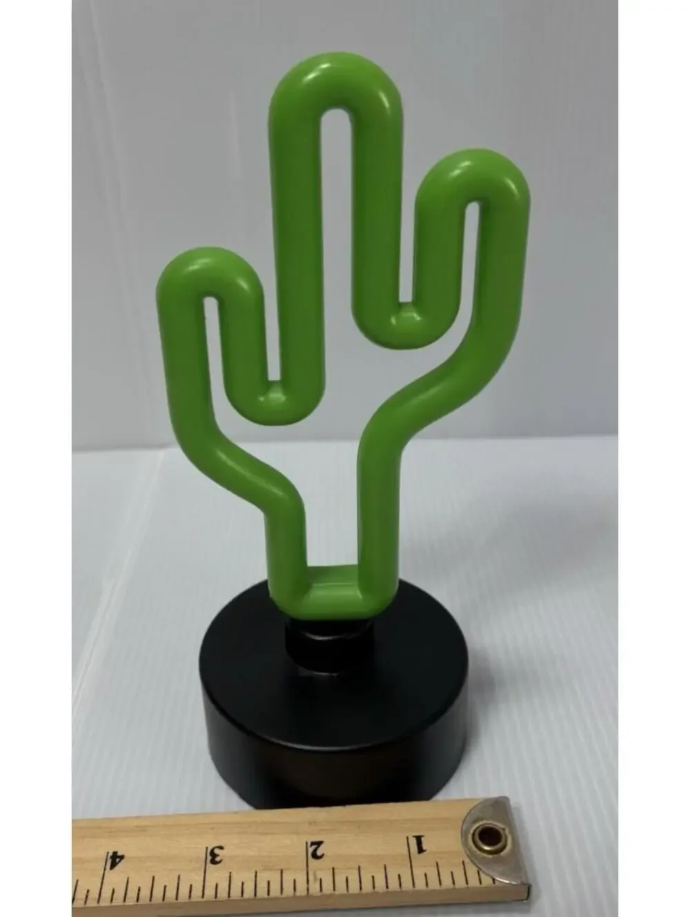 Mini LED Cactus Light Green Neon Battery Operated Night Lamp GUC